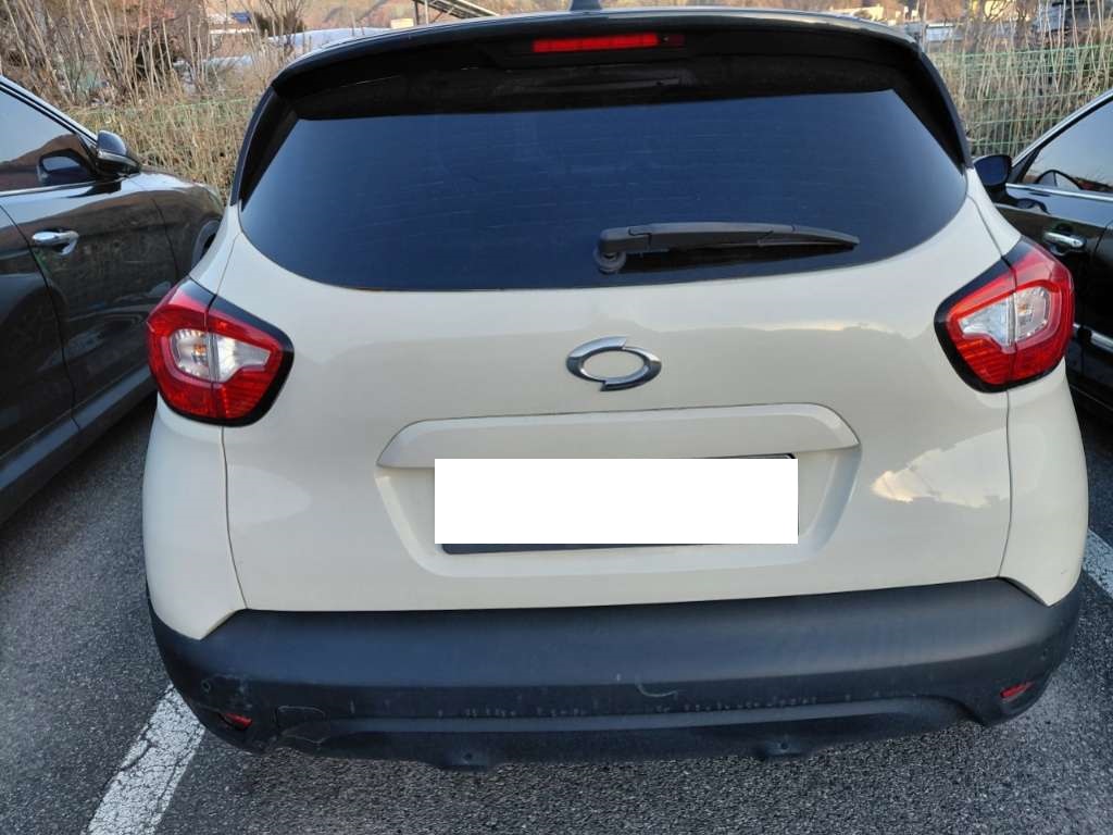 2015 QM3 Diesel 1.5 RE Signature Sonic Red (662847) pre-producted