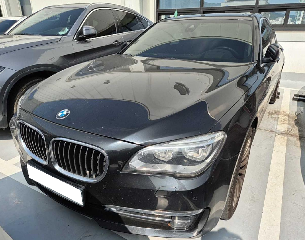 2014 BMW 7 Series (F01) 740 d xDrive (597965) pre-producted
