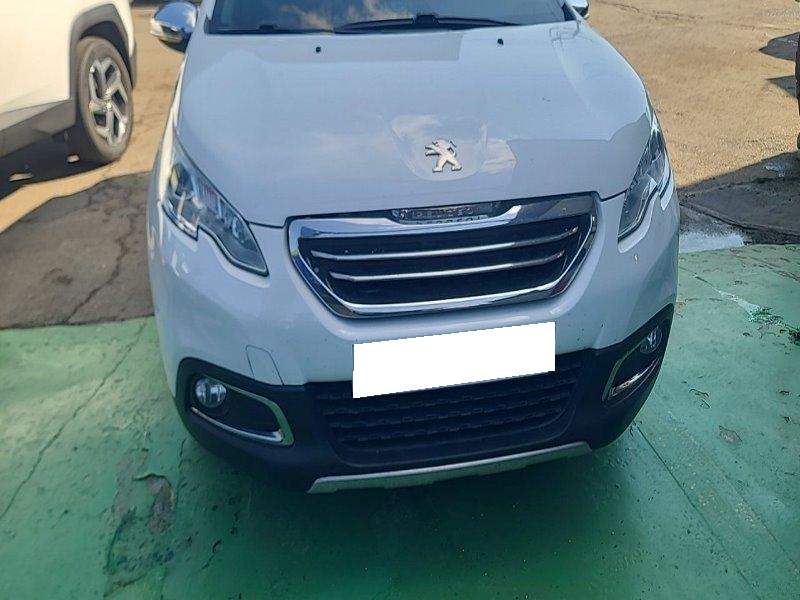 2016 Peugeot 2008 1.6 e-HDi (002007) pre-producted