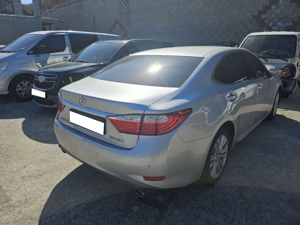 2013 Lexus New ES350 Supreme (006621) pre-producted