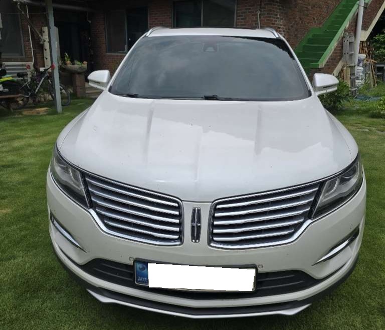 2015 Lincoln MKC Reserve 300A AWD (J34717) pre-producted
