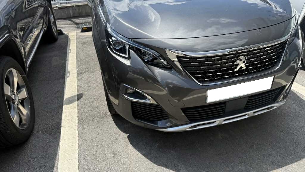 2019 Peugeot 3008 2nd gen 1.5 BlueHDi Allure (015469) pre-producted