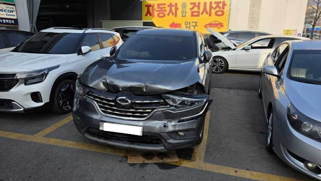 2017 QM6 Diesel 2WD LE (009869) pre-producted