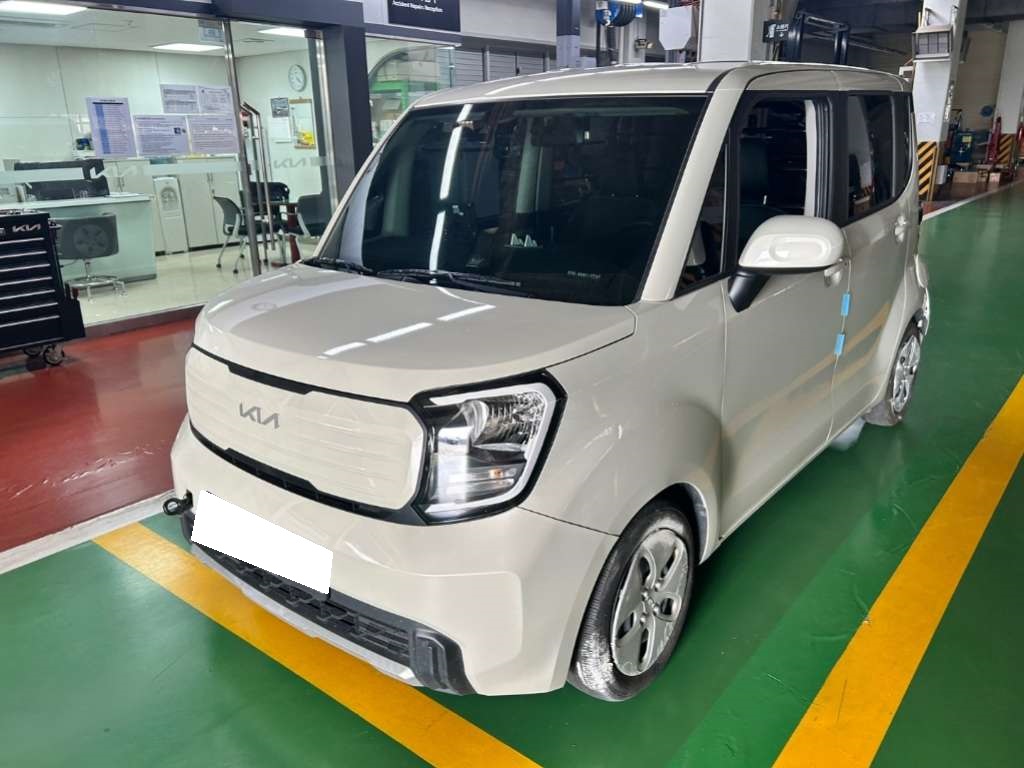 2024 The New Kia Ray Van Prestige Special (385510) pre-producted