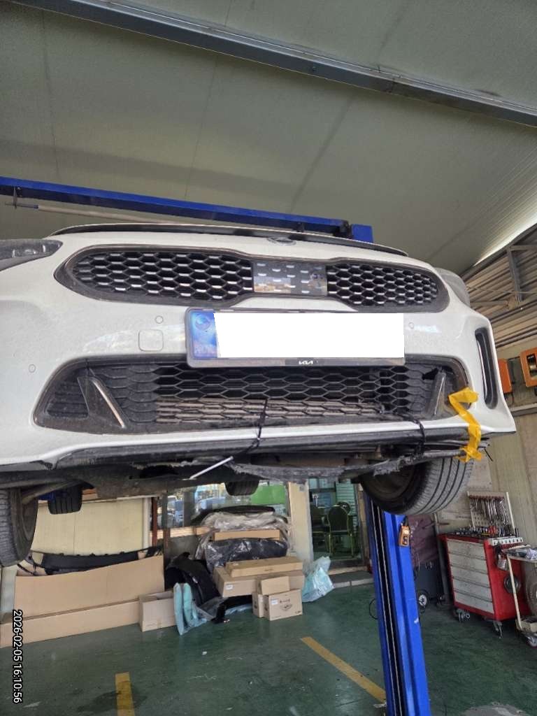 2018 Stinger Gasoline 2.0 Turbo 2WD Platinum (001239) pre-producted