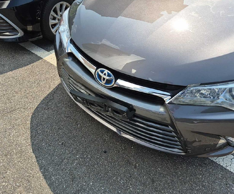 2017 Toyota New Camry Hybrid LE (227085) pre-producted