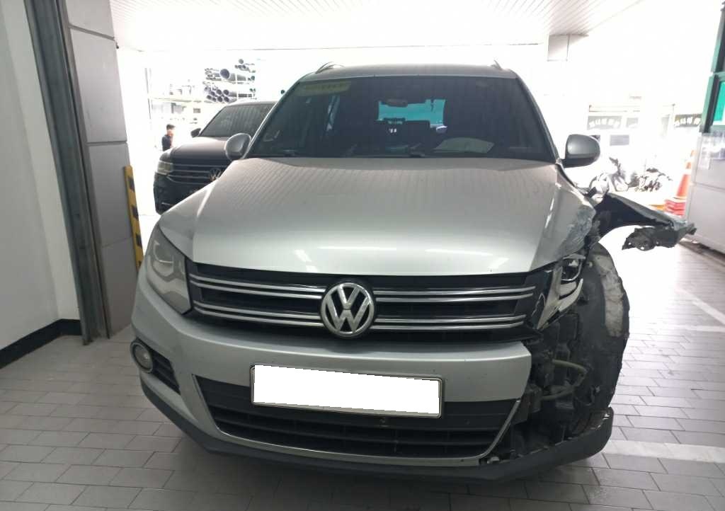 2012 Volkswagen New Tiguan 2.0 TDI Premium (602416) pre-producted