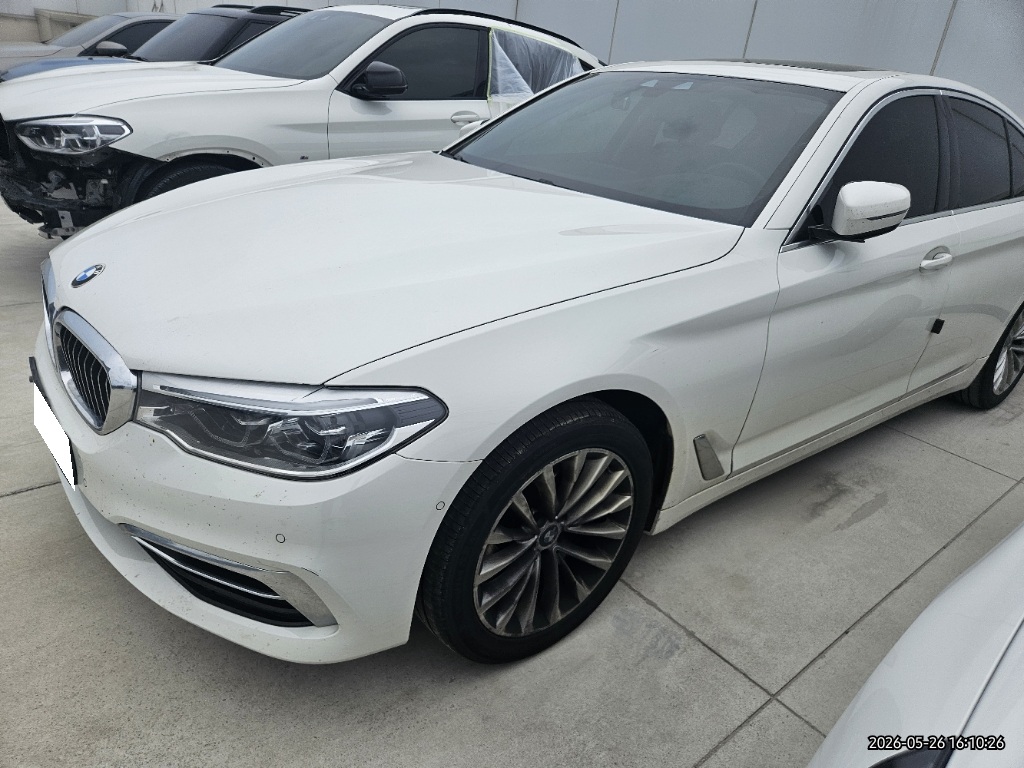 [Reserved]2019 BMW 5 Series (G30) 520d xDrive Luxury (W01795) pre-producted