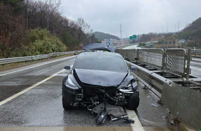 2020 Tesla Model 3 Long Range (648921) pre-producted