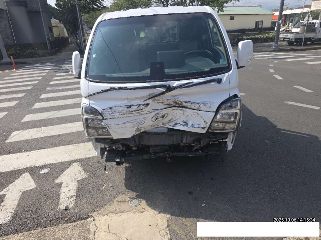 [Reserved]2023 Porter 2 (EV) 1.0 ton Super Cab Smart Special (046183) pre-producted