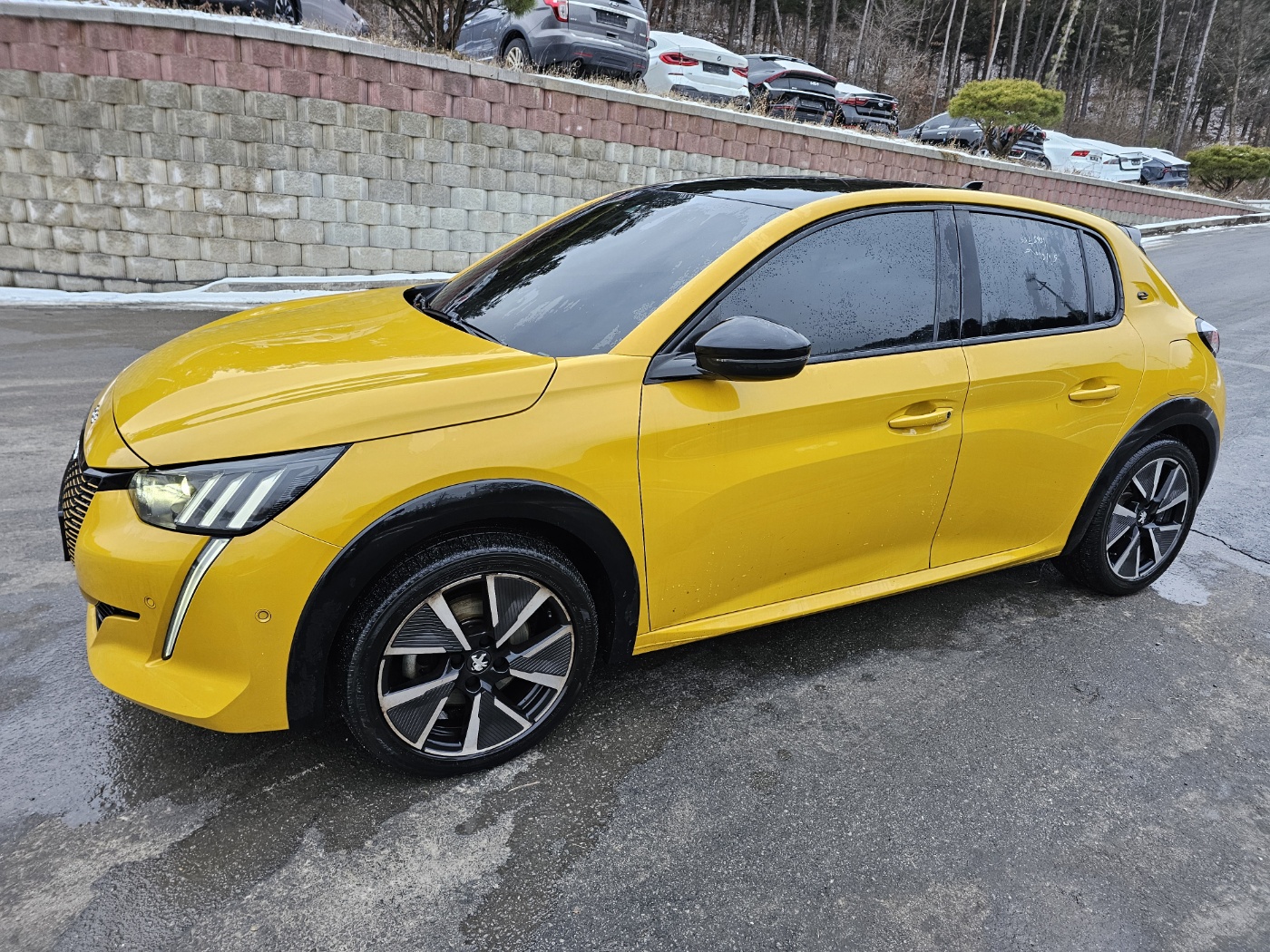2021 Peugeot e-208 Allure (S/N: 040342)