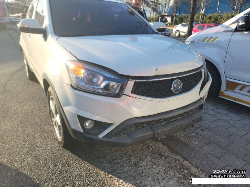 2015 New Korando C 2WD 2.0 RX (220084) pre-producted