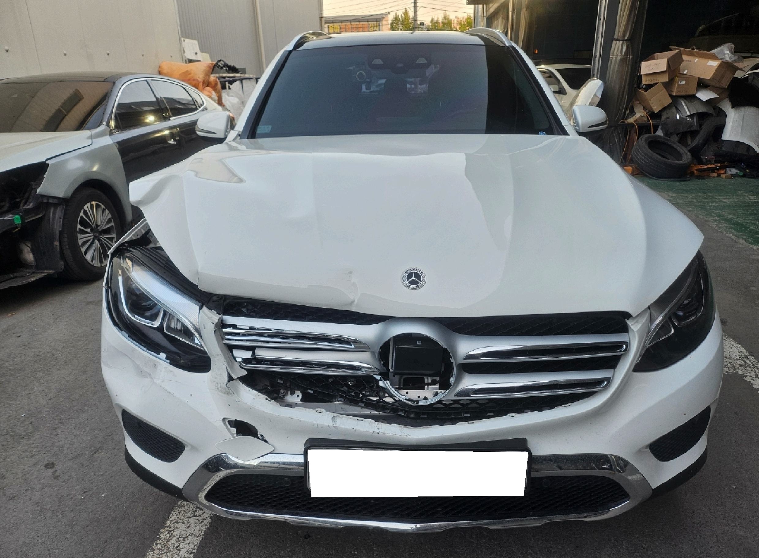 2018 Benz GLC Class X253 GLC 220 d 4MATIC (412861) pre-producted