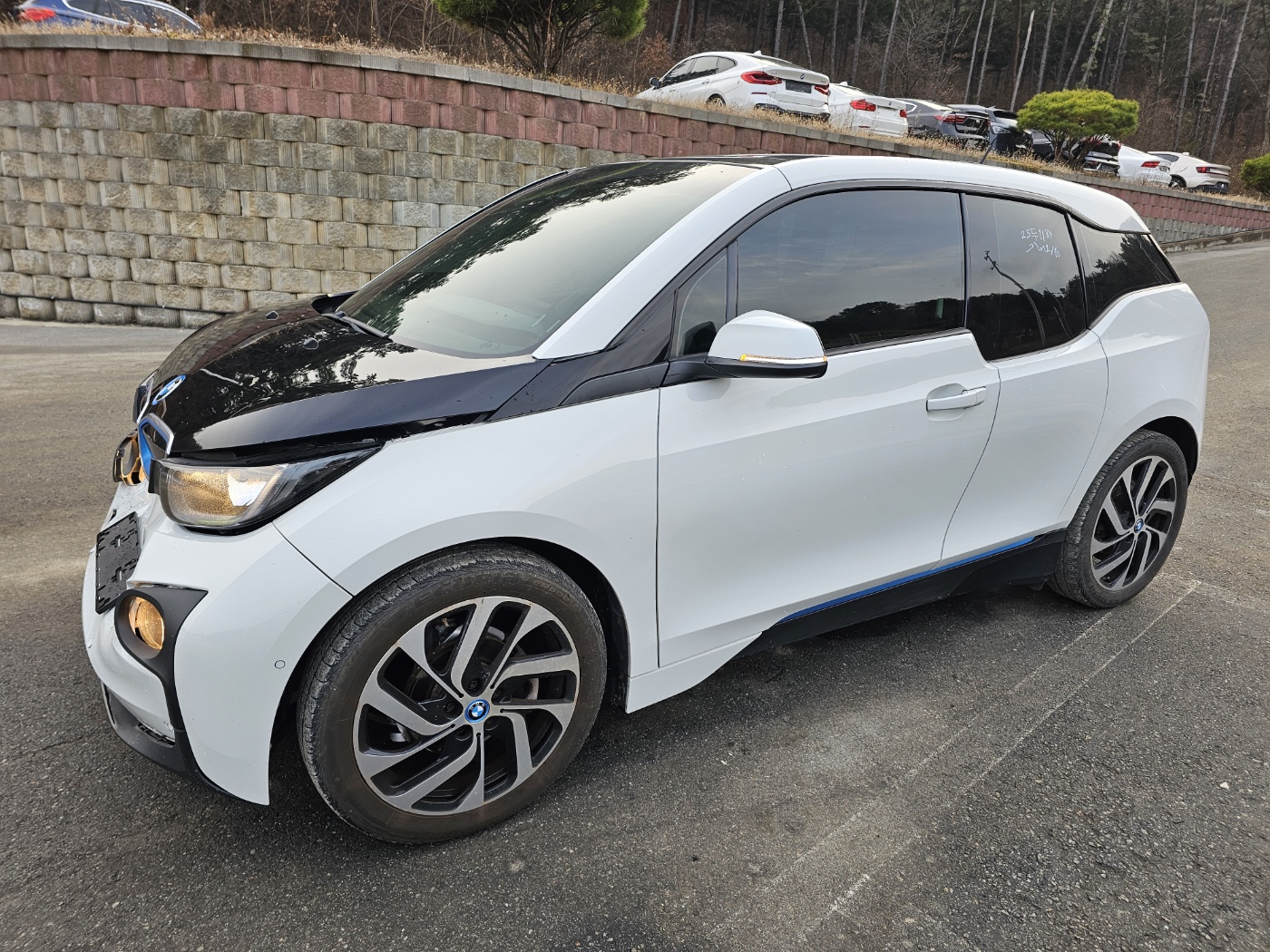 2014 BMW i3 (S/N: Z62518)