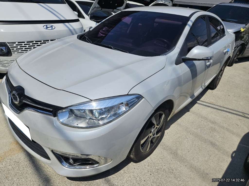 2018 SM3 Z.E RE (004794) pre-producted