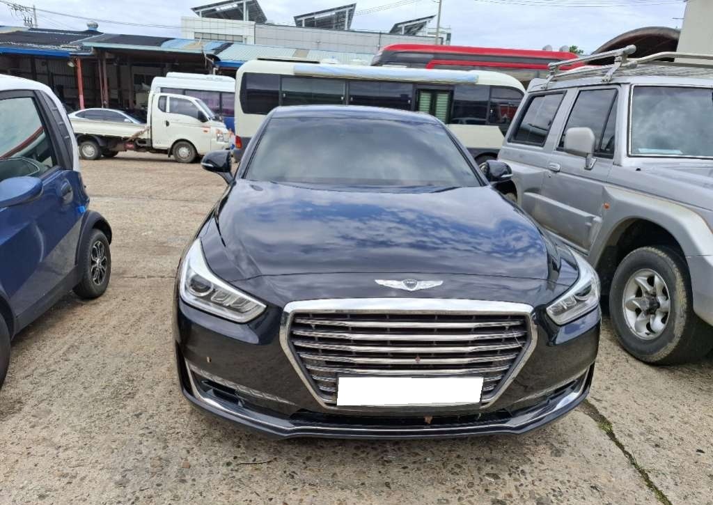 2018 Genesis EQ900 3.8 GDI AWD Luxury (039038) pre-producted