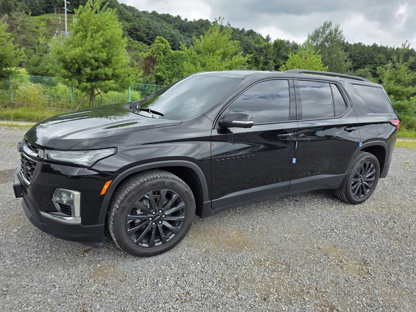 [Reserved]2023 Traverse 3.6 AWD LT (S/N: 130068)