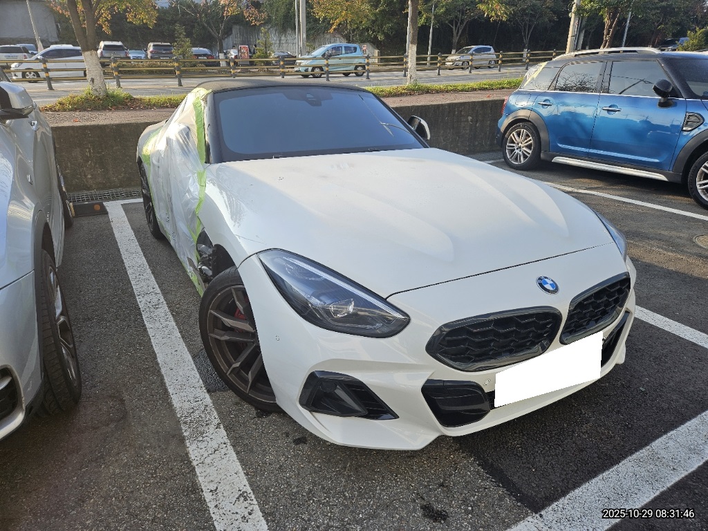 2024 BMW Z4 (G29) M40i (Y34935) pre-producted