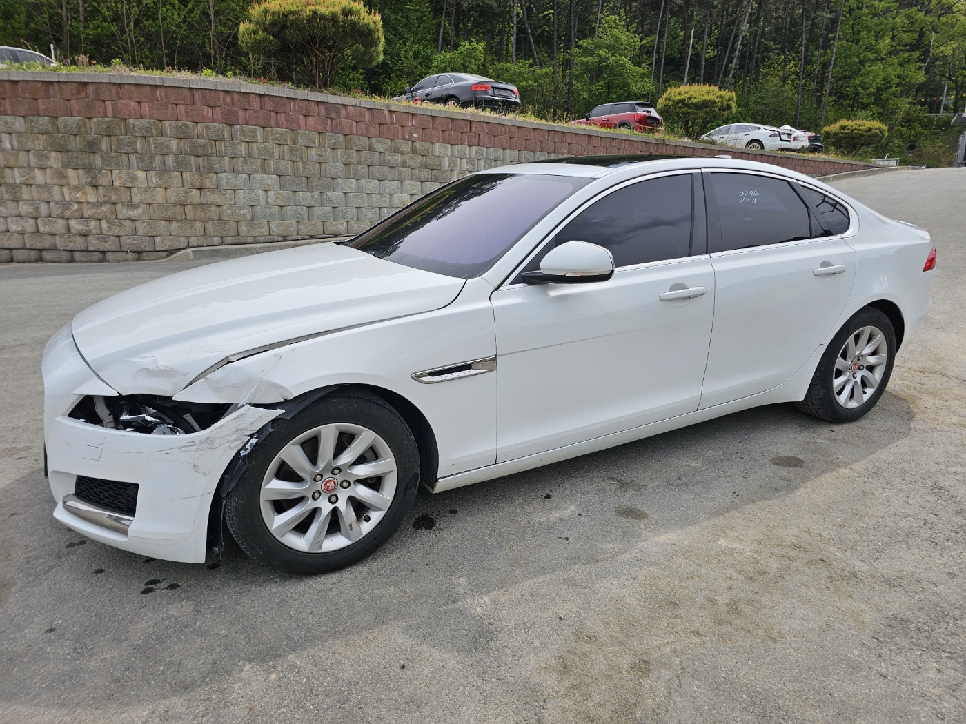 2017 Jaguar XF (X260) 2.0D Prestige (S/N: Y38094)