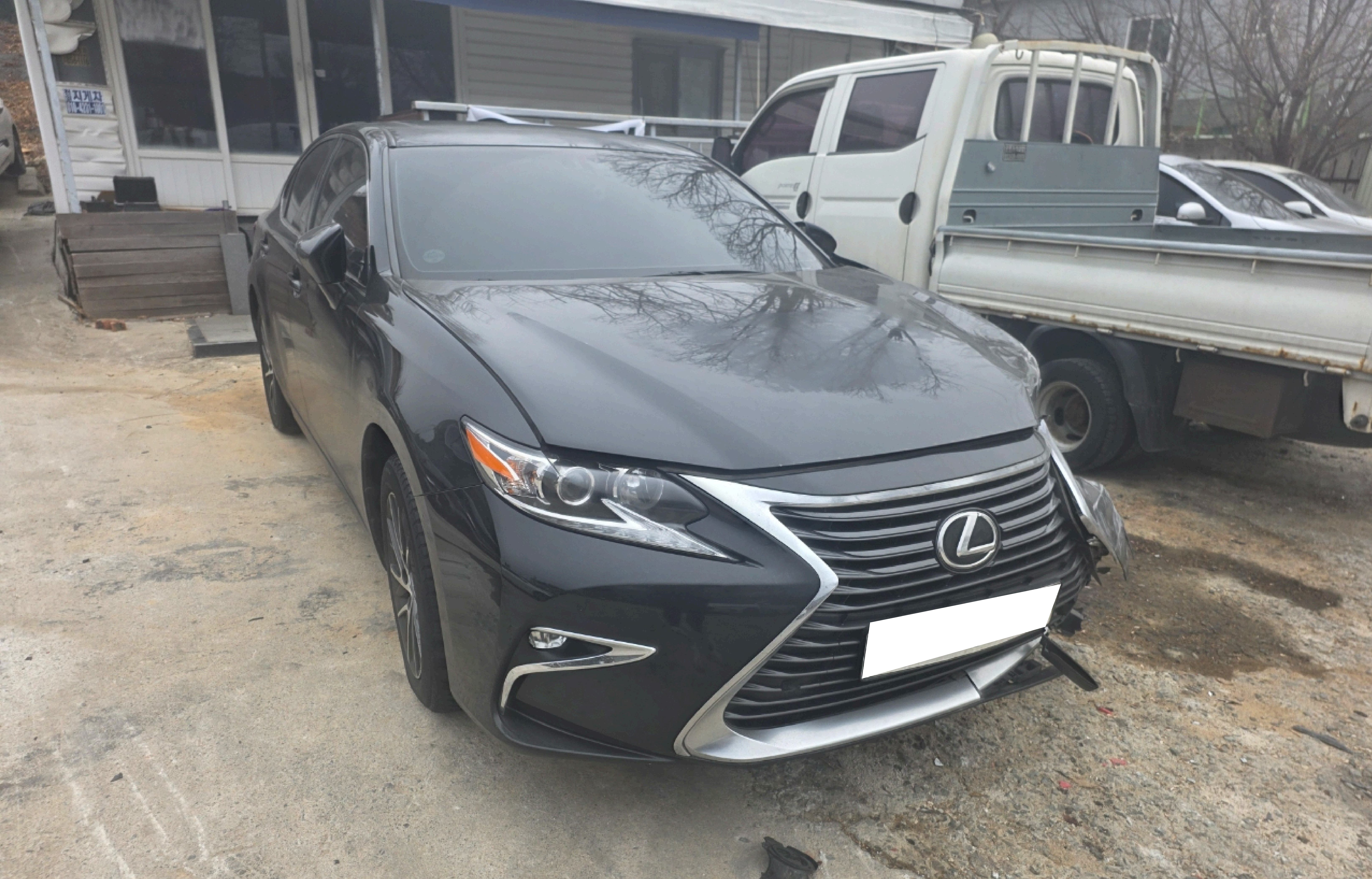 2017 Lexus New ES350 Supreme (249186) pre-producted