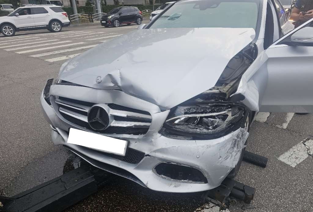 [SOLDOUT]2015 Benz C-Class W205 C220 Bluetec Avantgarde (176526) pre-producted