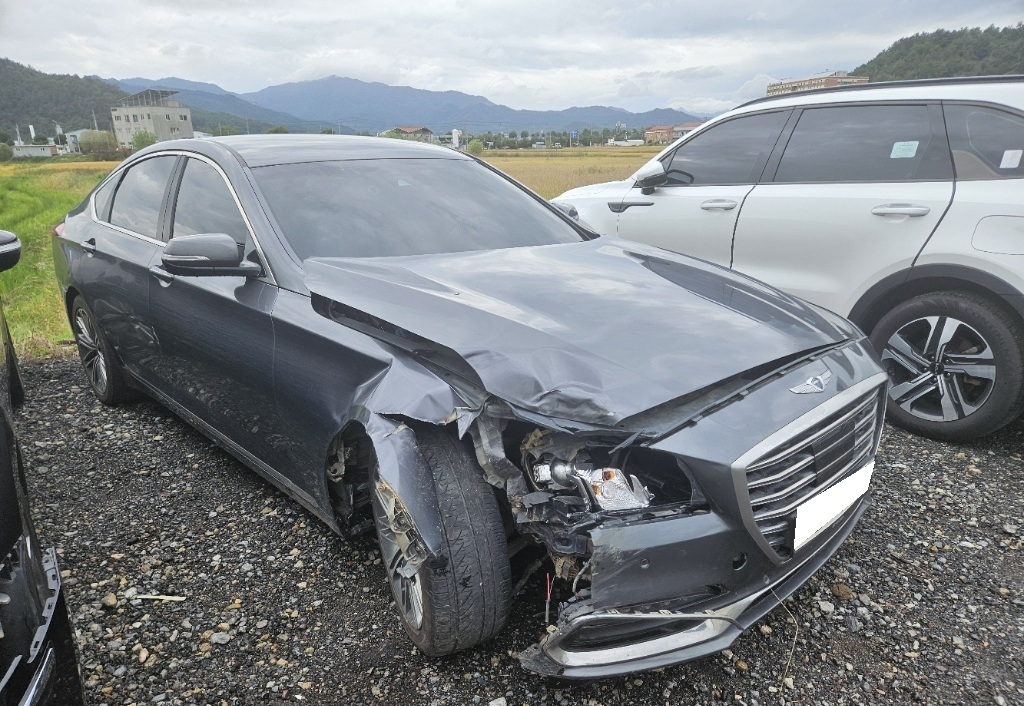 2018 Genesis G80 2.2D AWD Luxury (279432) pre-producted