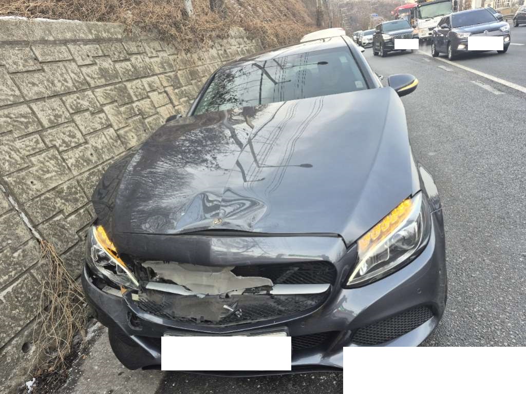 [Auction] 2015 Benz C-Class W205 C200(173512) pre-producted