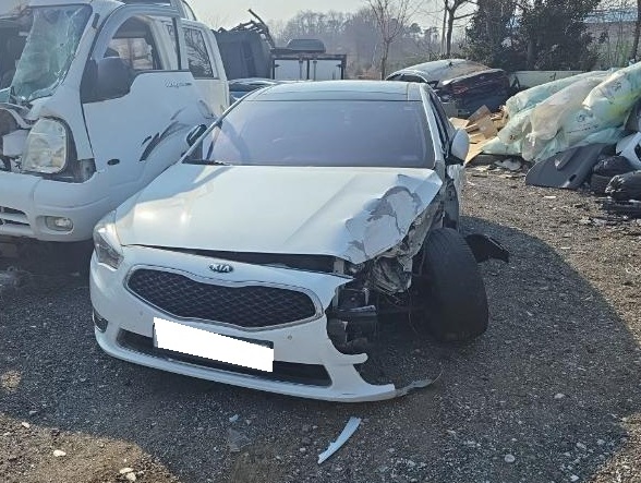 2013 The New K7 2.4 GDI Prestige Special (123265) pre-producted