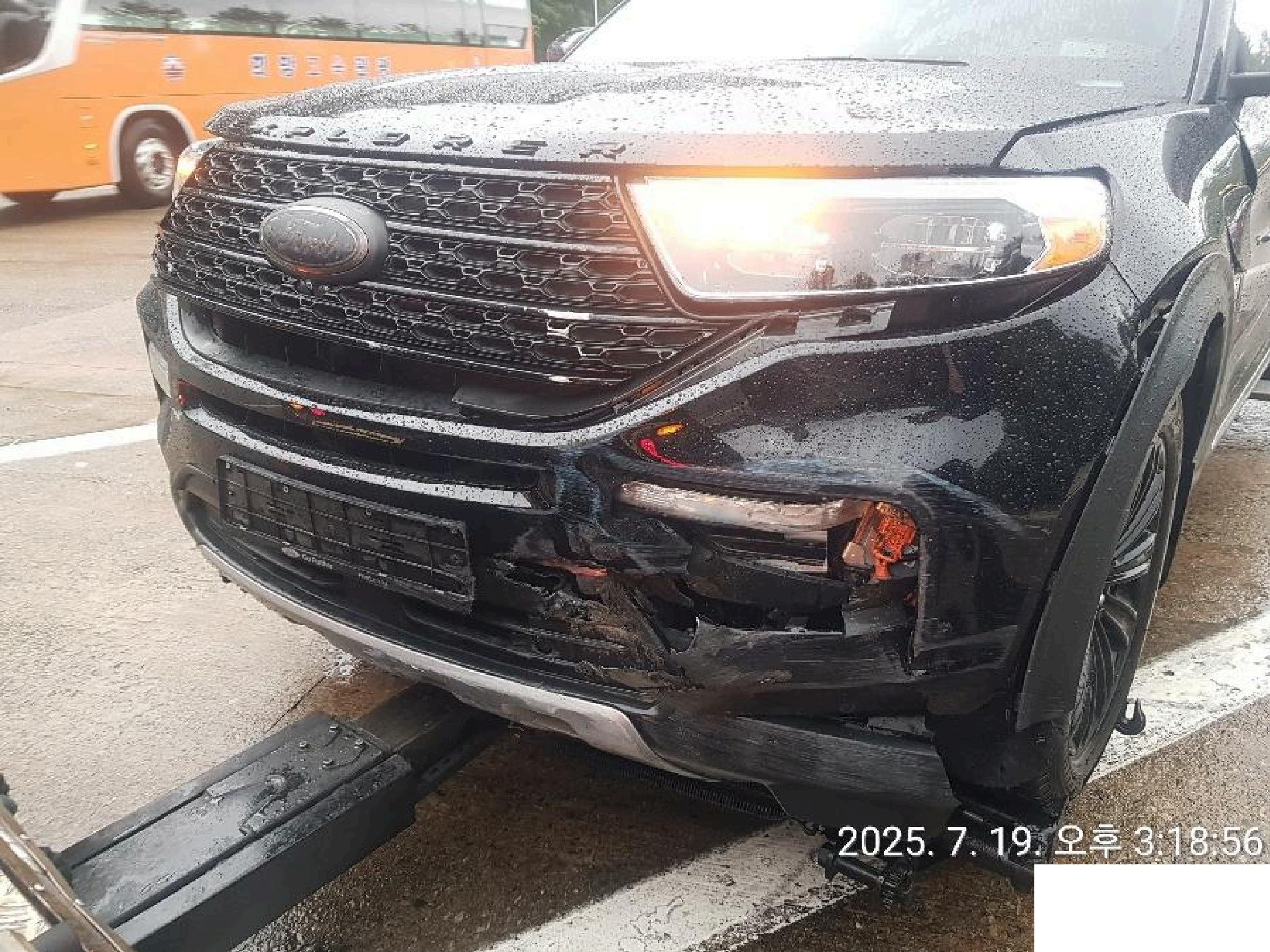 2021 Ford Explorer 6th Gen 3.0 AWD PHEV Limited (A13255) pre-producted