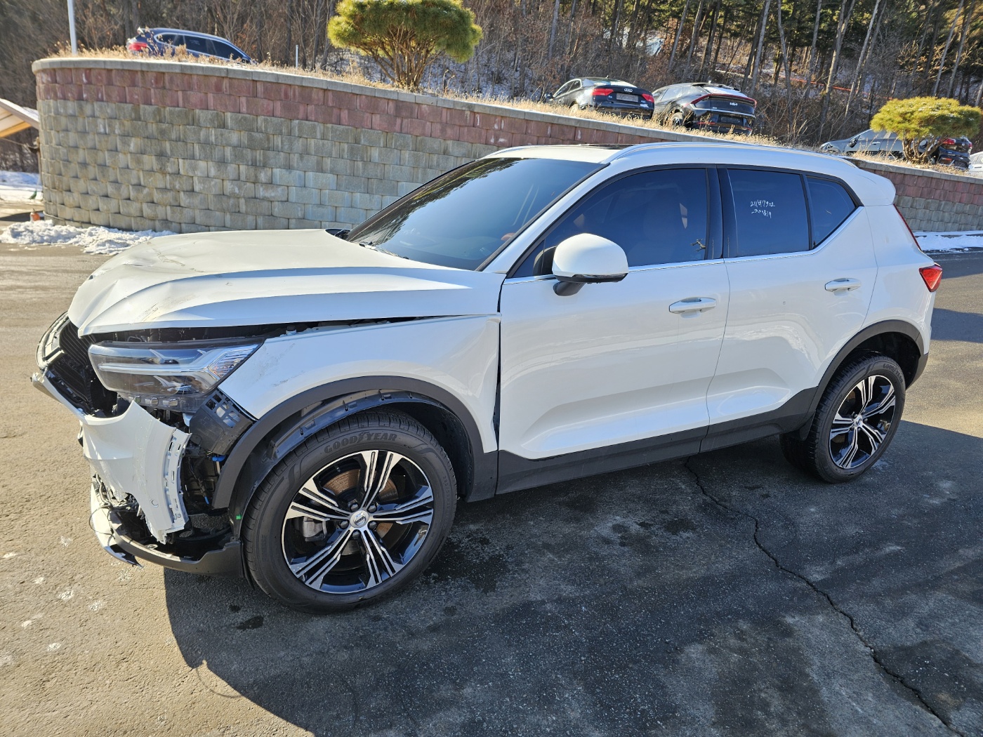 2022 Volvo XC40 B4 AWD Inscription (S/N: 706552)