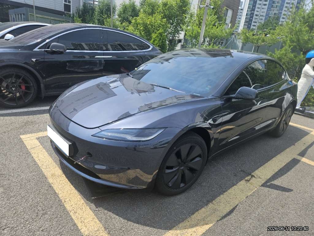 2026 Model 3 Premium RWD (786246) pre-producted
