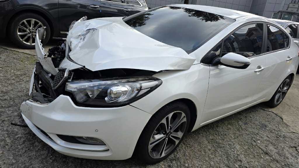 [Reserved]2013 K3 1.6 GDI Prestige (069893) pre-producted