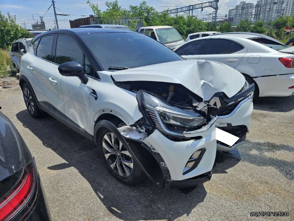 [SOLDOUT]2020 Captur 1.3 TCe 260 Intense (307980) pre-producted