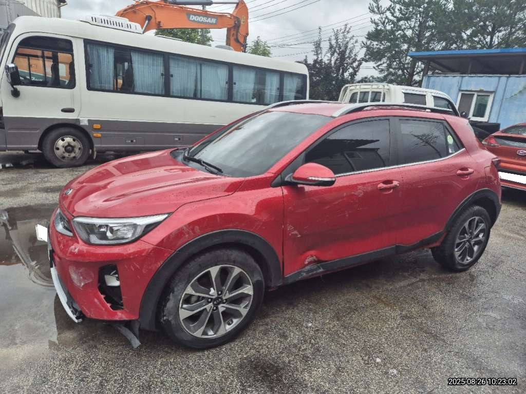 2020 Stonic Gasoline 1.4 Prestige (453442) pre-producted
