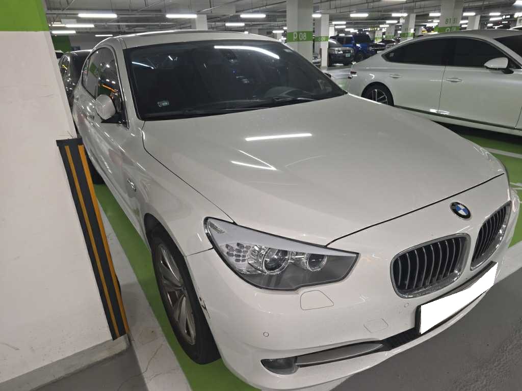 2010 BMW 5 Series GT (F07) 535i (535690) pre-producted