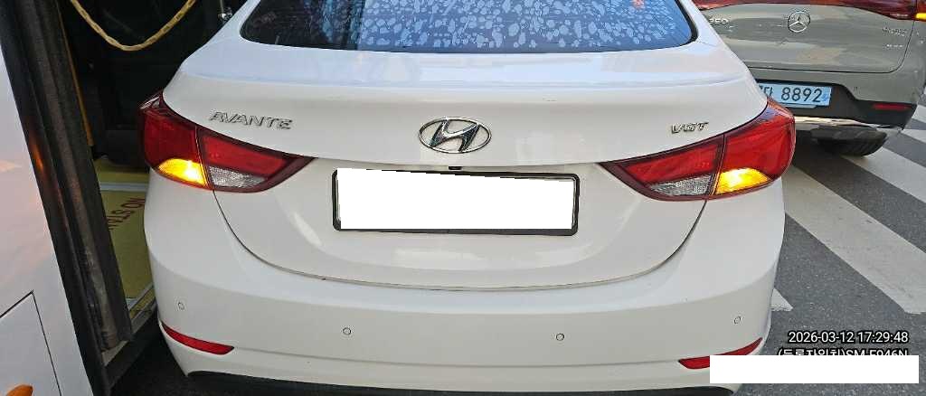 2016 The New Avante 1.6 VGT Smart (560202) pre-producted