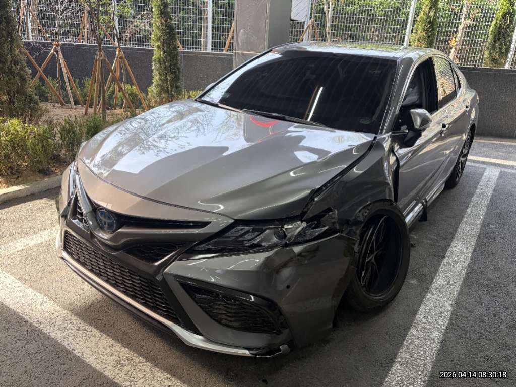[Reserved]2024 Toyota Camry (XV70) 2.5 Hybrid XLE (049318) pre-producted