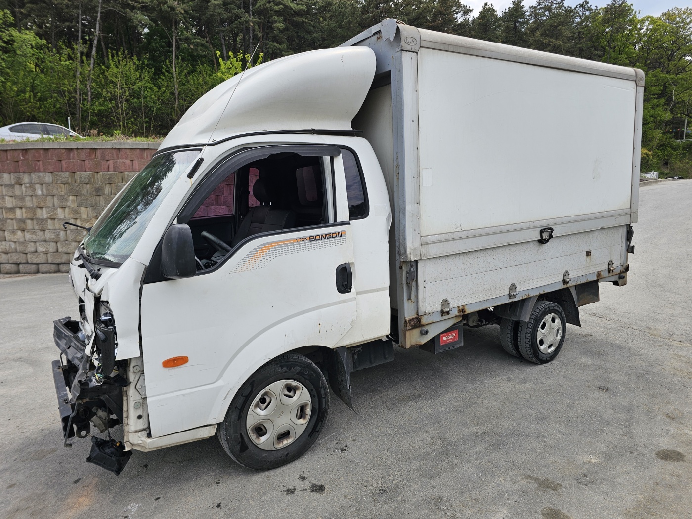 2016 [Wing Body] Bongo 3 1.0 Ton King Cab (CRDi) (S/N: 076120)