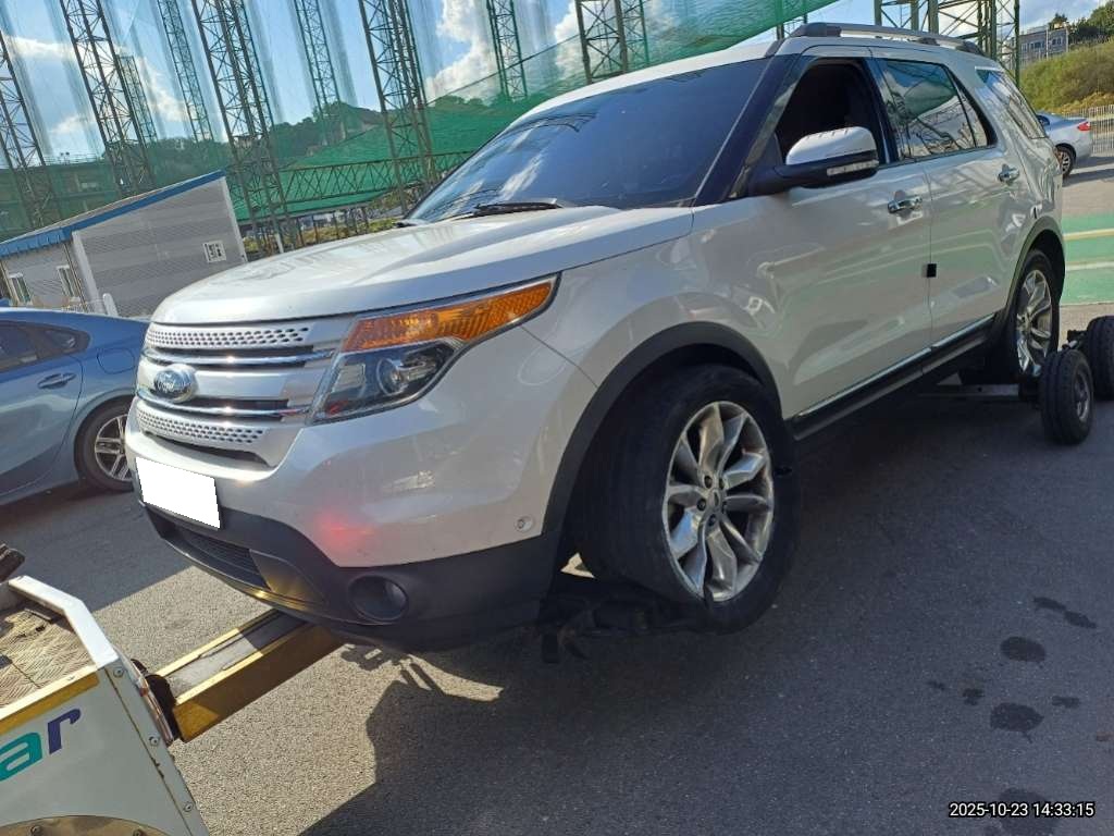 2013 Ford Explorer 3.5 Limited 4WD (C66273) pre-producted