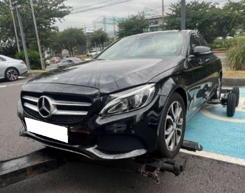 [Reserved]2016 Benz C-Class W205 C200 (363646) pre-producted
