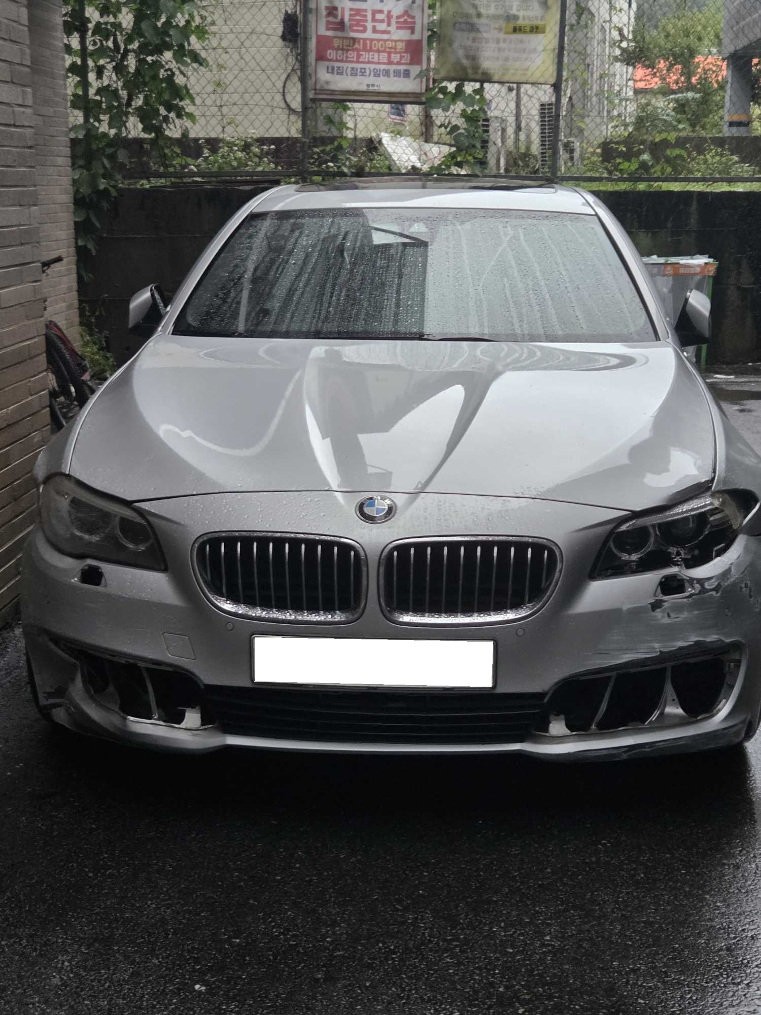  2014 BMW 5 Series (F10) 528i xDrive (176498) pre-producted