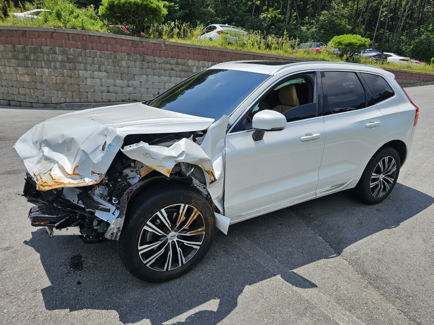 [SOLDOUT]2022 Volvo XC60 (2nd gen) B5 AWD Inscription (S/N: 040233)