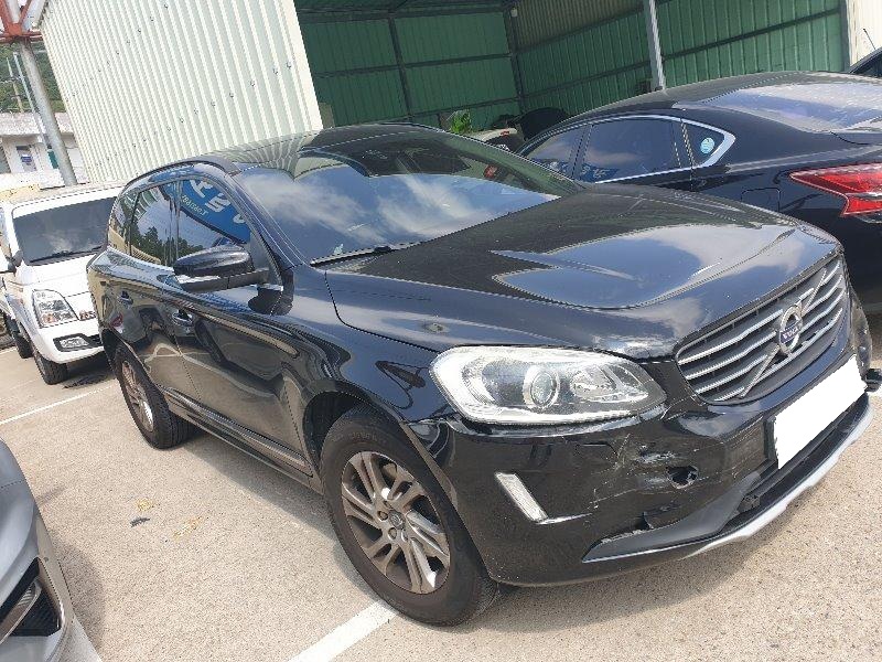 2016 Volvo XC60 D3 (817776) pre-producted