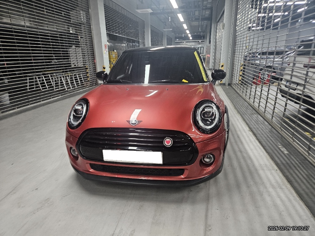 2020 Mini Cooper 5-Door (M74520) pre-producted