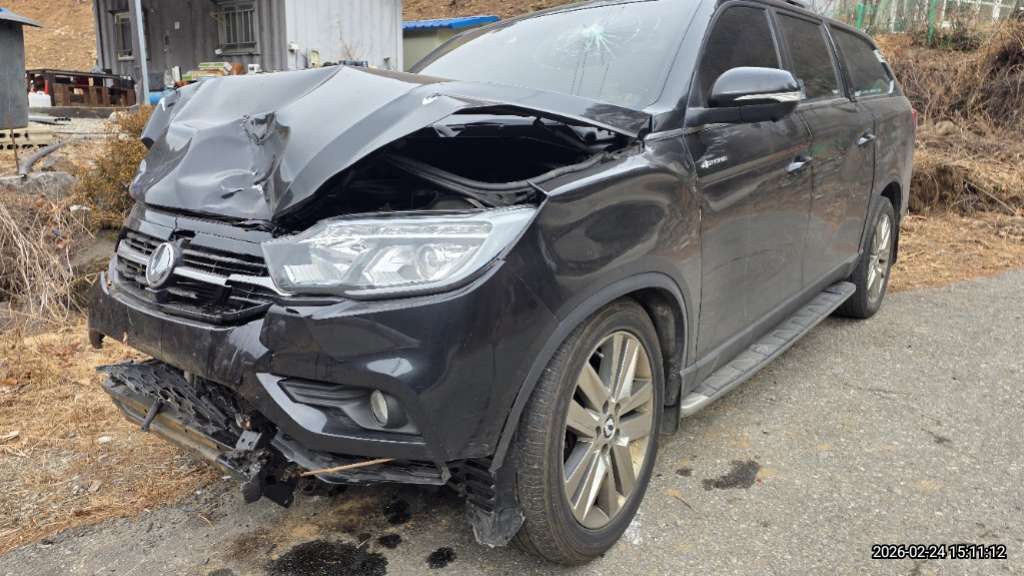 2019 Rexton Sports 4WD Diesel 2.2 Prestige (057735) pre-producted