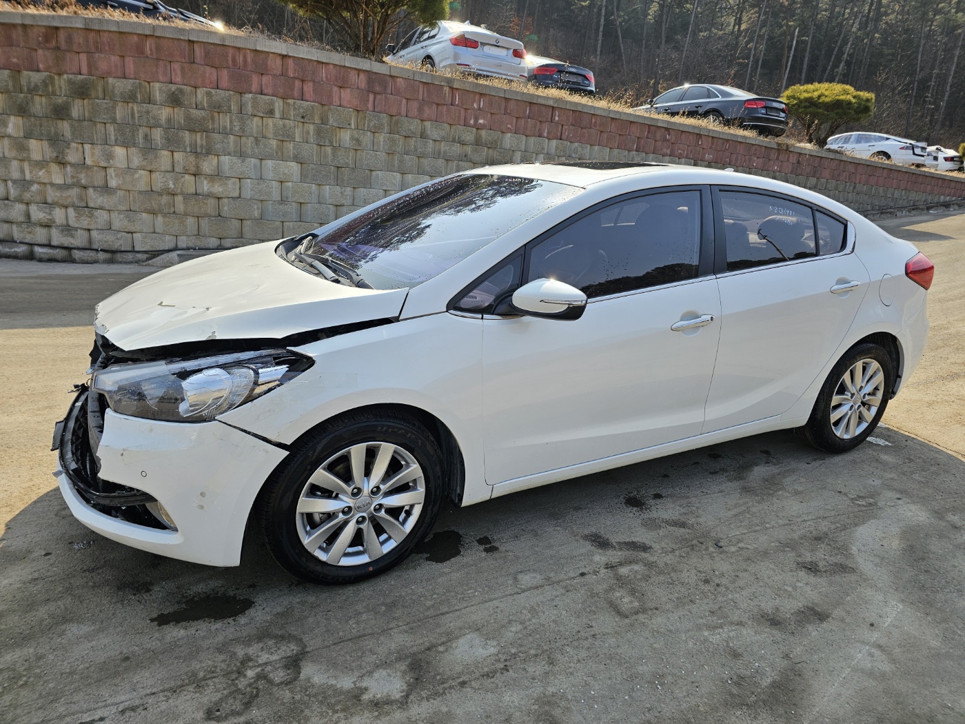 2015 K3 1.6 VGT Prestige (S/N: 266738)