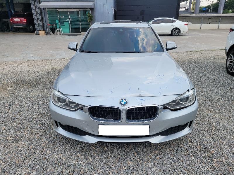 2014 BMW 3 Series (F30) 320d (895387) pre-producted