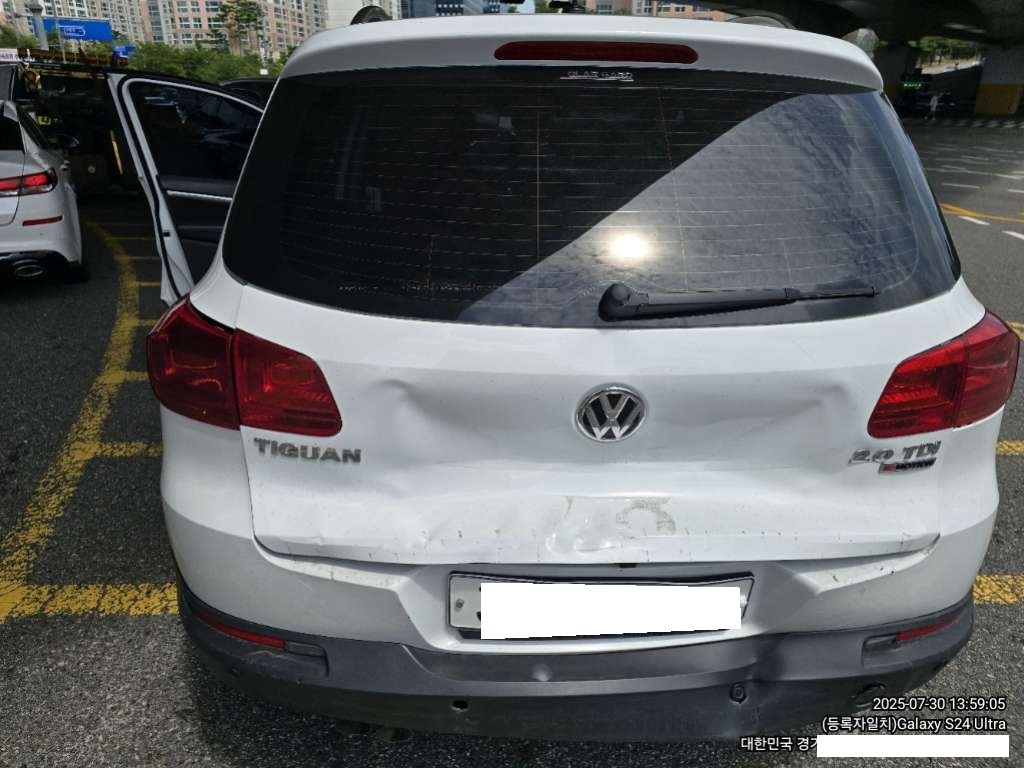 2016 Volkswagen New Tiguan 2.0 TDI Premium (540368) pre-producted