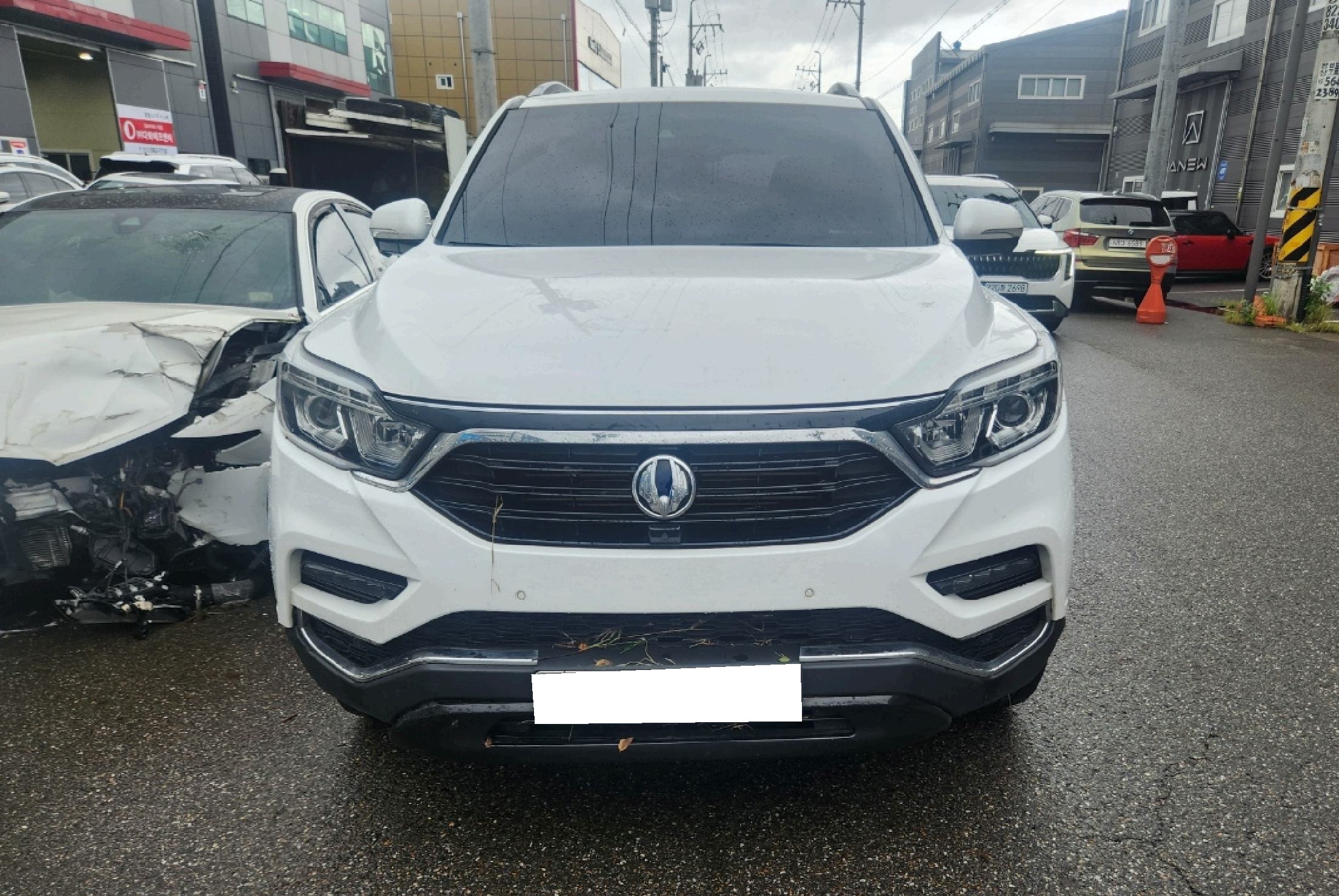 2019 G4 Rexton Diesel 2.2 (034365) pre-producted