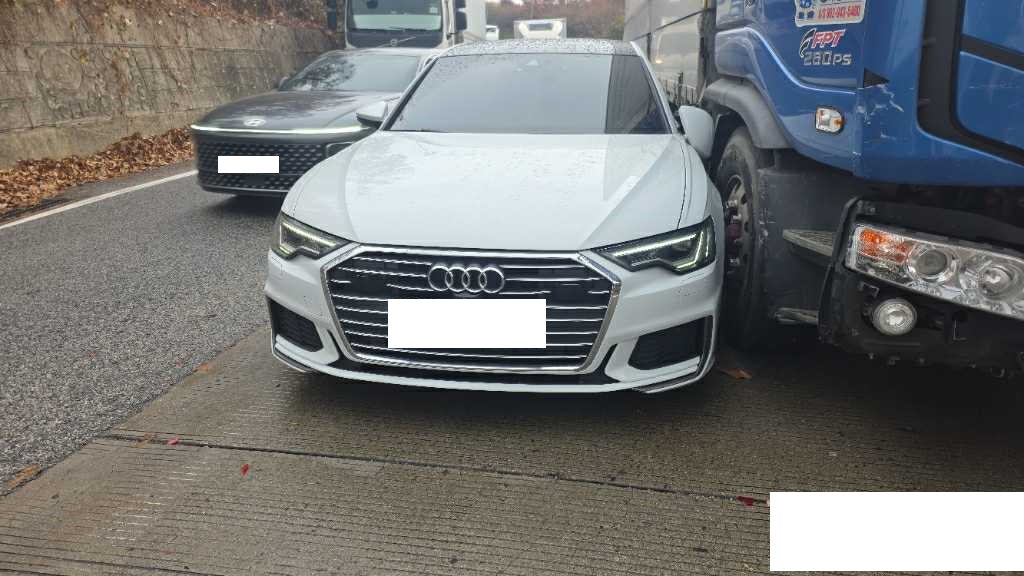 2022 Audi A6 (C8) 40 TDI Premium (040452) pre-producted